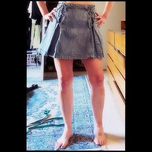 Free People lace up faded jean skirt size 8